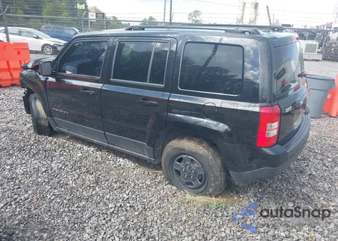 2017 Jeep Patriot Sport Fwd z USA, uszkodzony, nr VIN 1C4NJPBB6HD103535